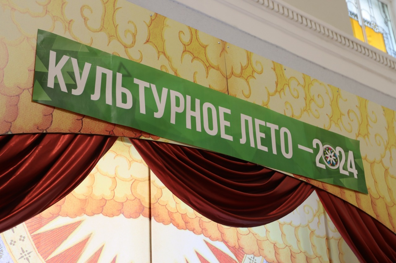 В Кузбассе стартовала программа для детей и взрослых «Семья и книга» В Кузбассе стартовала программа для детей и взрослых «Семья и книга»