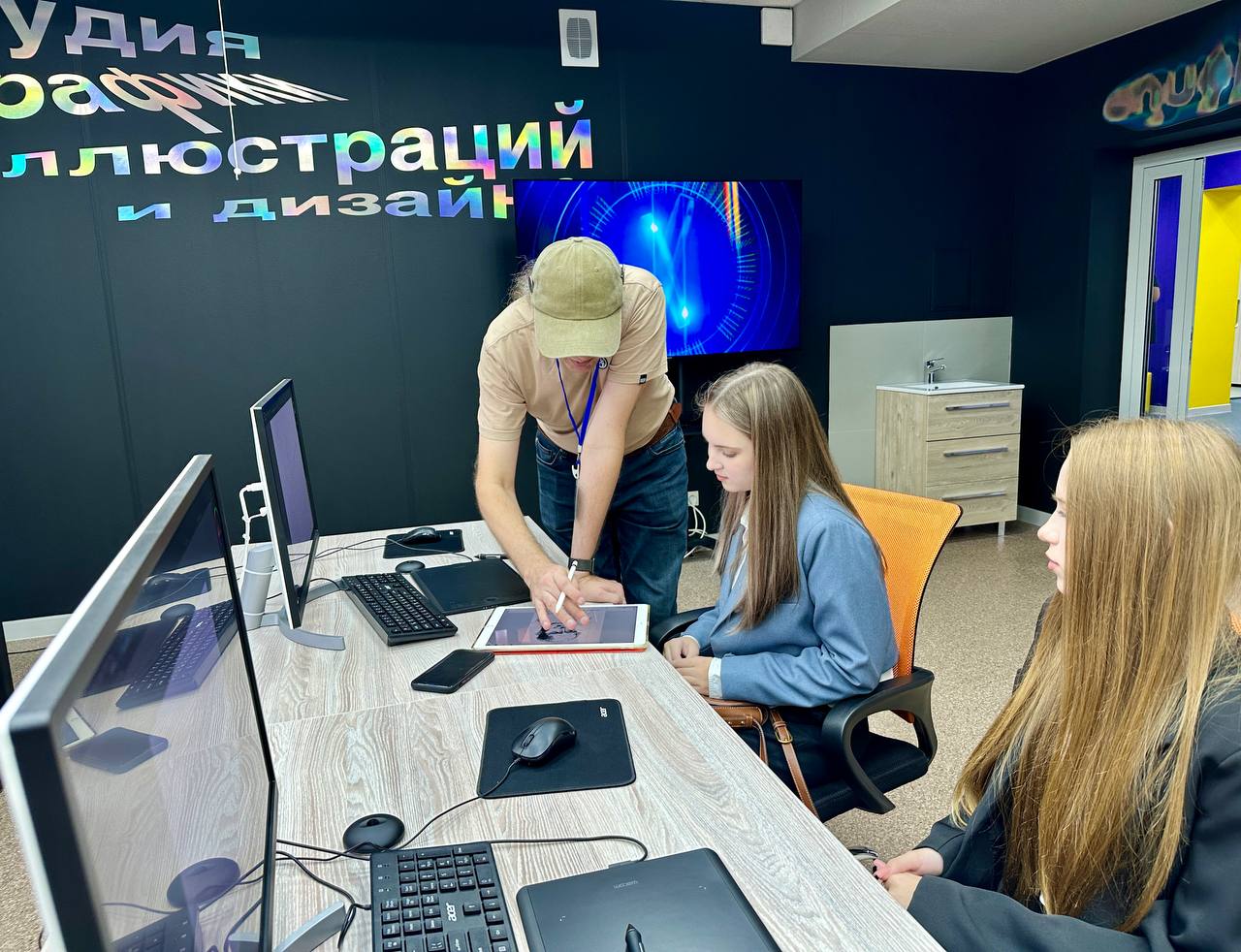 Третья Школа креативных индустрий открылась в Кузбассе Третья Школа креативных индустрий открылась в Кузбассе