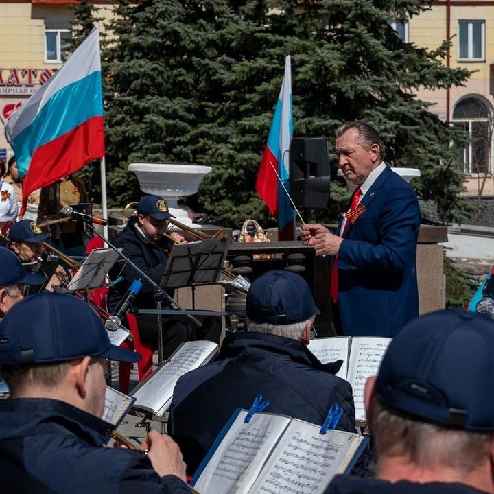 Концерт «Мелодии Победы» услышали жители Прокопьевска Концерт «Мелодии Победы» услышали жители Прокопьевска