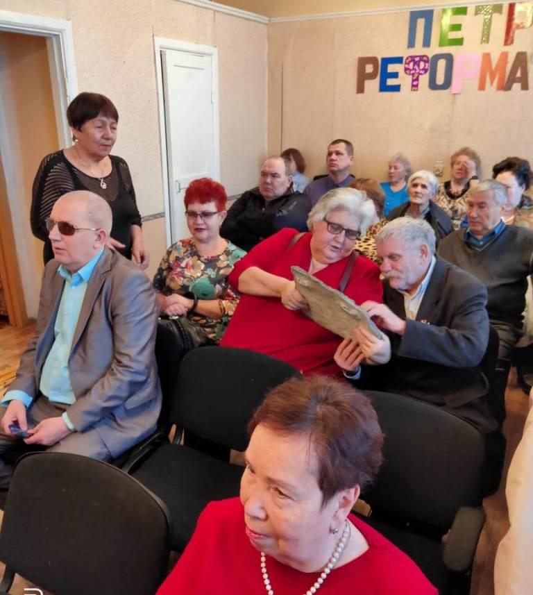 В специальной библиотеке Юрги провели тематическую встречу «Петр I – творец Российской империи» В специальной библиотеке Юрги провели тематическую встречу «Петр I – творец Российской империи»