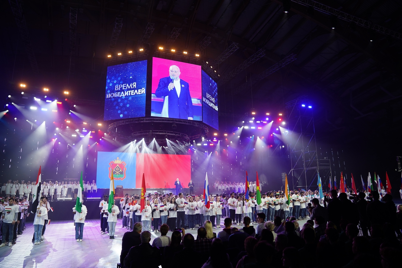 Президент России Владимир Путин направил приветствие участникам II Международного фестиваля Юрия Гагарина