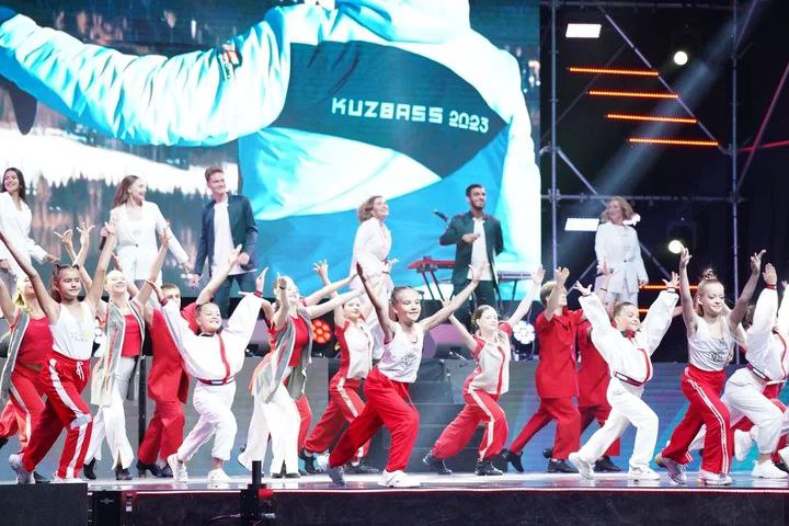 В КуZбассе прошел торжественный прием ко Дню физкультурника В КуZбассе прошел торжественный прием ко Дню физкультурника