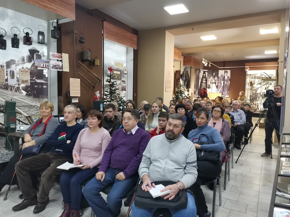 В самом начале пути: в Кемеровском областном краеведческом музее расскажут о жизни в Кемерове 1943–1945 годах В самом начале пути: в Кемеровском областном краеведческом музее расскажут о жизни в Кемерове 1943–1945 годах