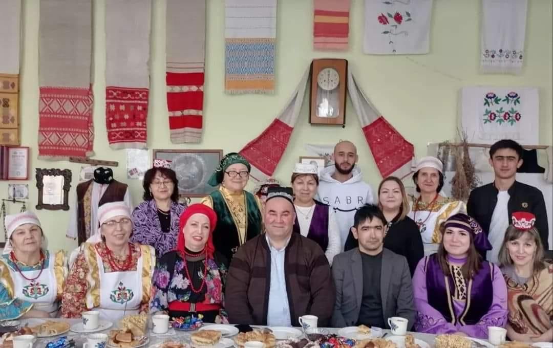 С Международным днем родного языка! С Международным днем родного языка!