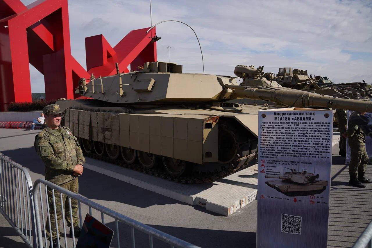 В Кузбассе открылась единственная в России выставка трофейной техники НАТО, захваченной и уничтоженной на СВО В Кузбассе открылась единственная в России выставка трофейной техники НАТО, захваченной и уничтоженной на СВО