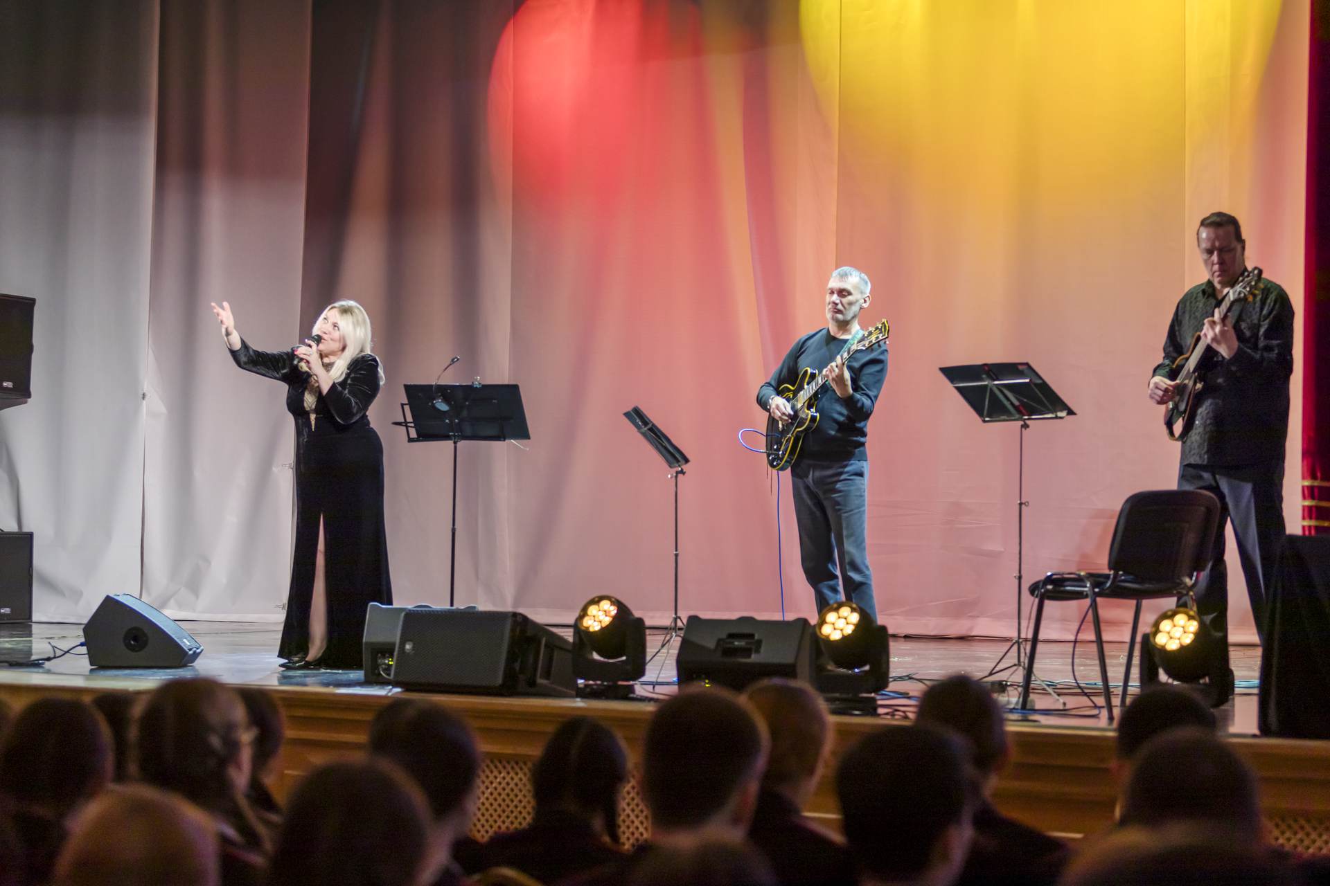 ������� ����-����� ��������� ��������� � ����������� ���� ���������� �����