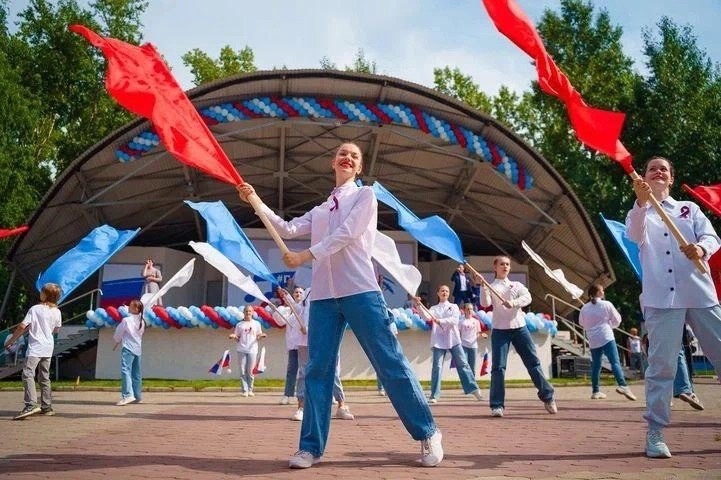 Участниками гала-концерта конкурса «ПесниZaРодину» станут 3 тысячи человек Участниками гала-концерта конкурса «ПесниZaРодину» станут 3 тысячи человек